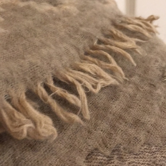 Wilfred Wool Mosiac Scarf - Picture 3 of 9